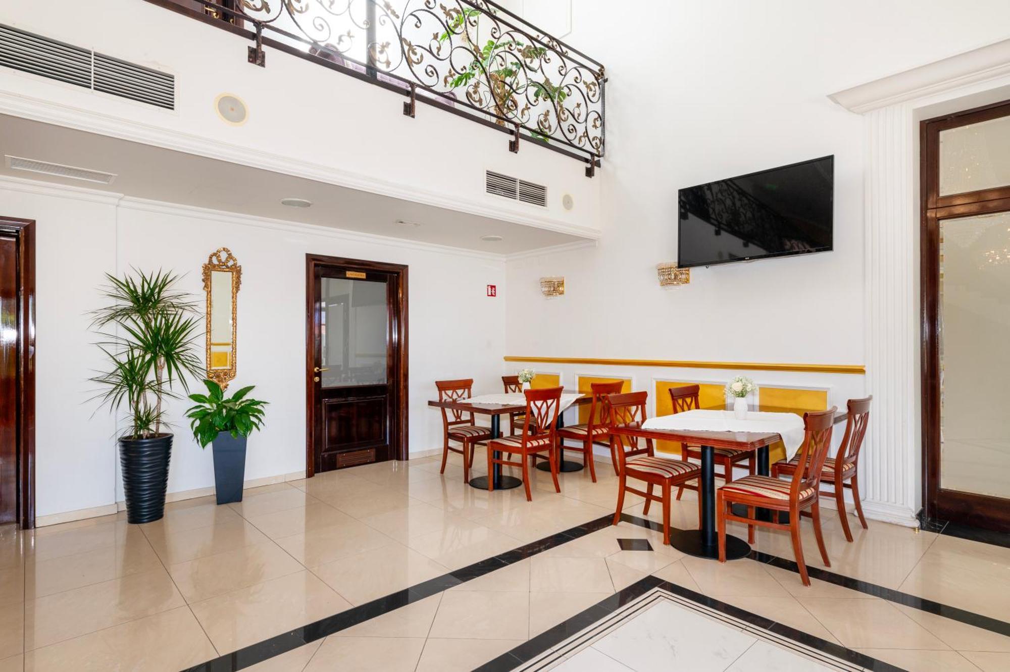 Guest Accommodation Atrium Gulin Lozovac Ngoại thất bức ảnh